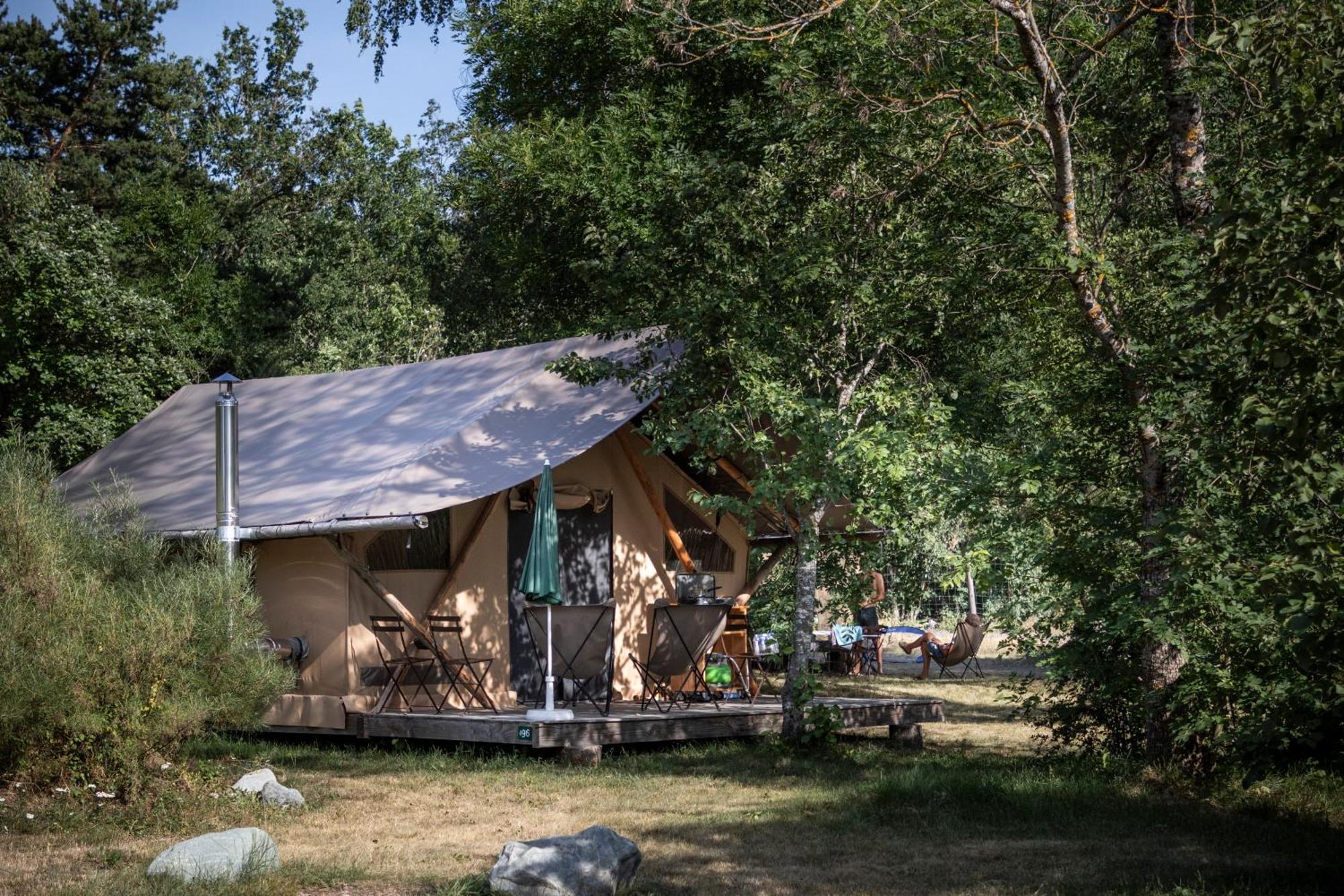 Huttopia Bourg St Maurice Номер фото