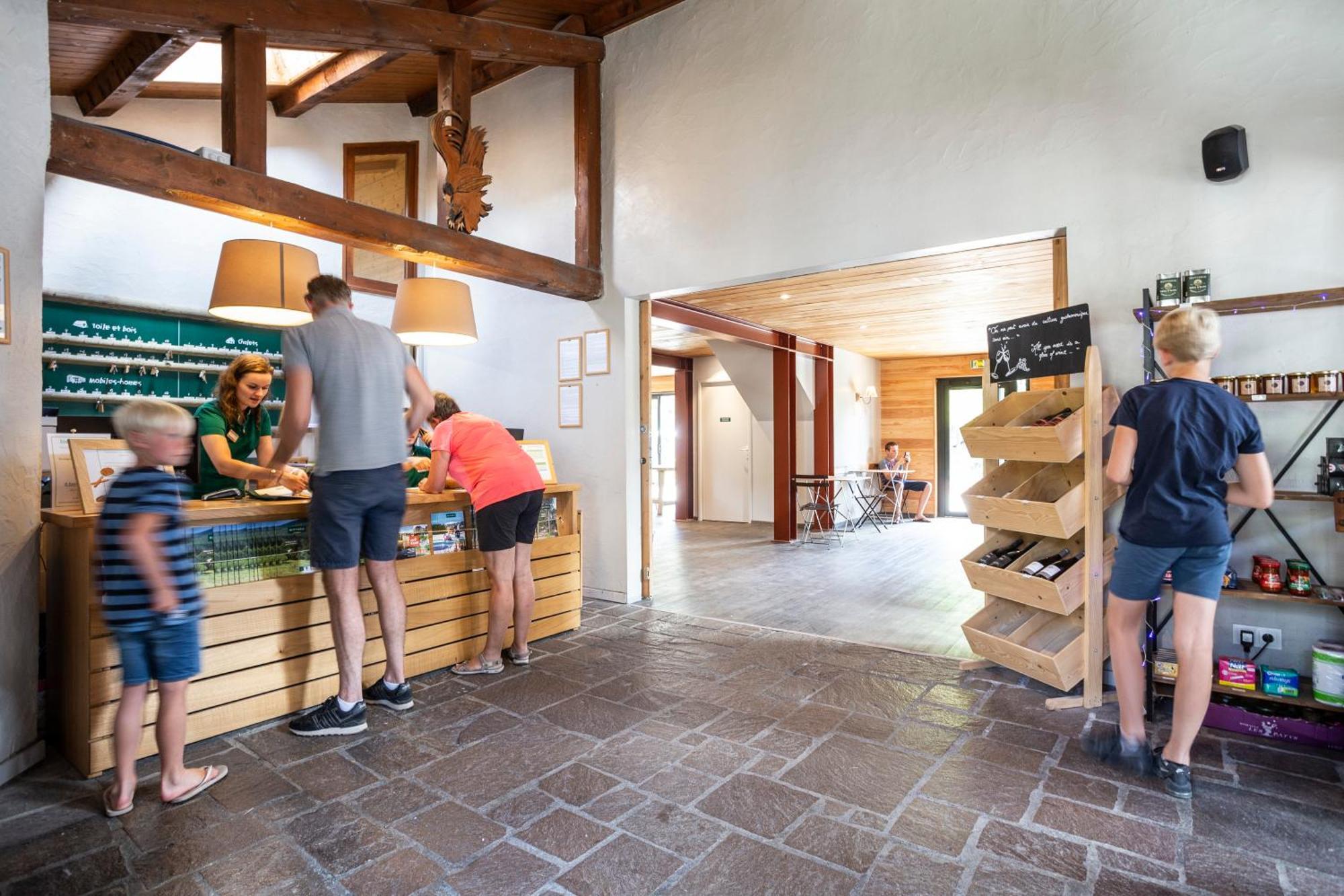 Huttopia Bourg St Maurice Екстер'єр фото